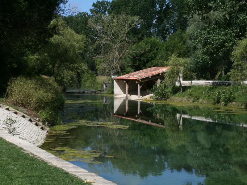 AZIRÉ
