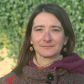 Mme Emmanuelle BOUIS