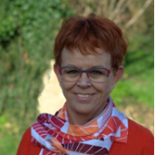 Mme Danielle LAVAL PELLERIN